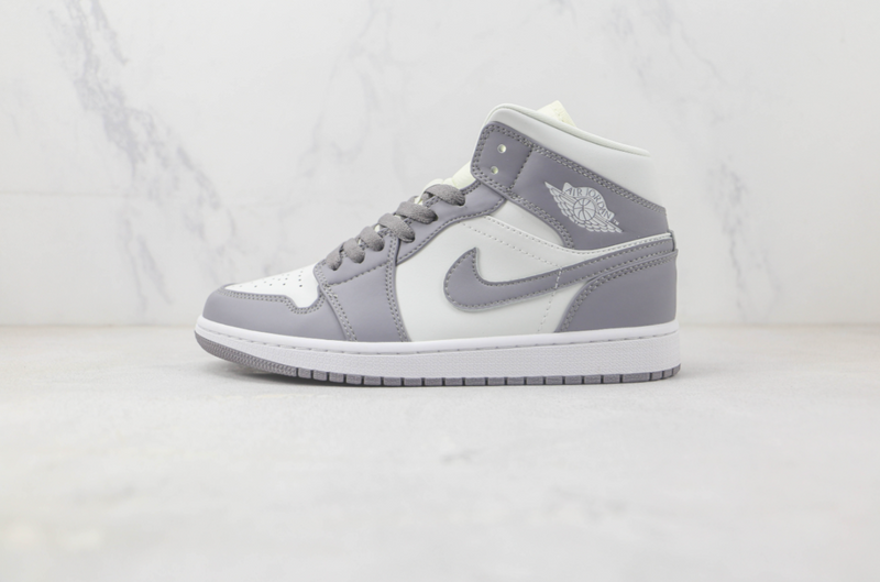 AIR JORDAN 1 MID x STEALTH [MASCULINO/FEMININO]