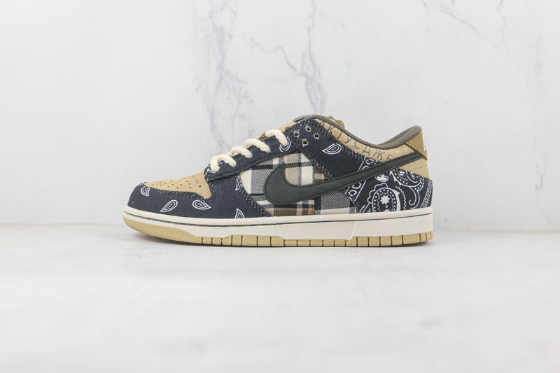 DUNK LOW x TRAVIS SCOTT [MASCULINO/FEMININO]