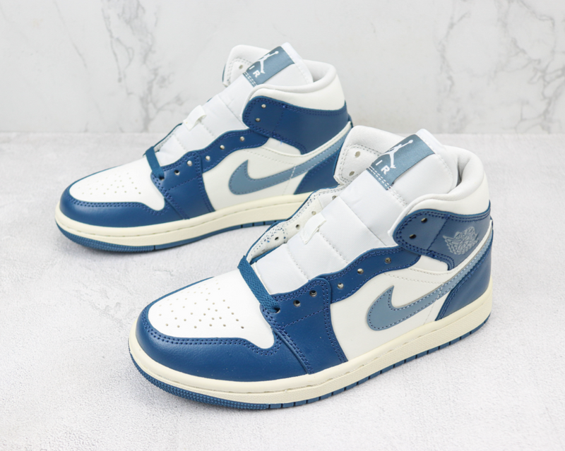 AIR JORDAN 1 MID x SKY FRENCH BLUE [MASCULINO/FEMININO]