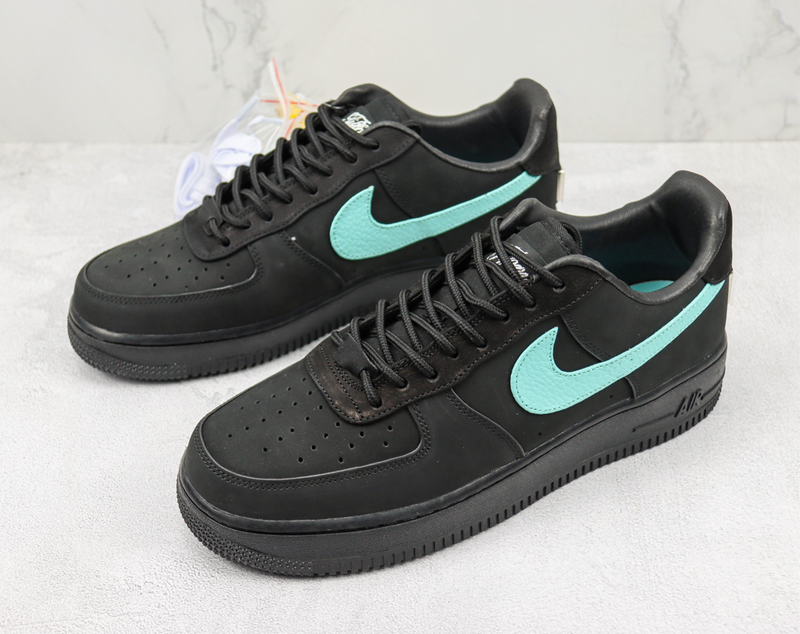 AIR FORCE 1 x TIFFANY & CO [MASCULINO/FEMININO]