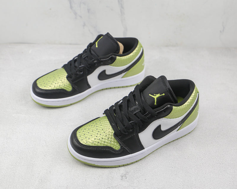 AIR JORDAN 1 LOW x VIVID GREEN SNAKESKIN