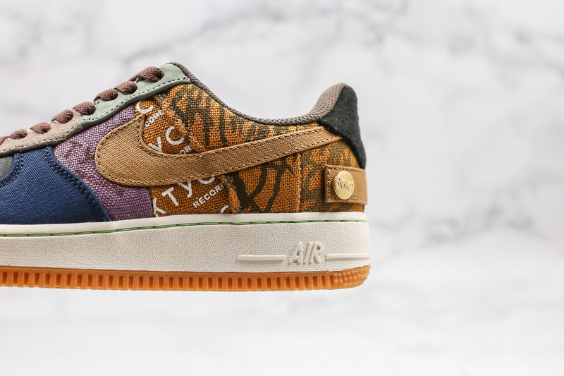 AIR FORCE 1 x TRAVIS SCOTT ''CACTUS JACK'' [MASCULINO/FEMININO]