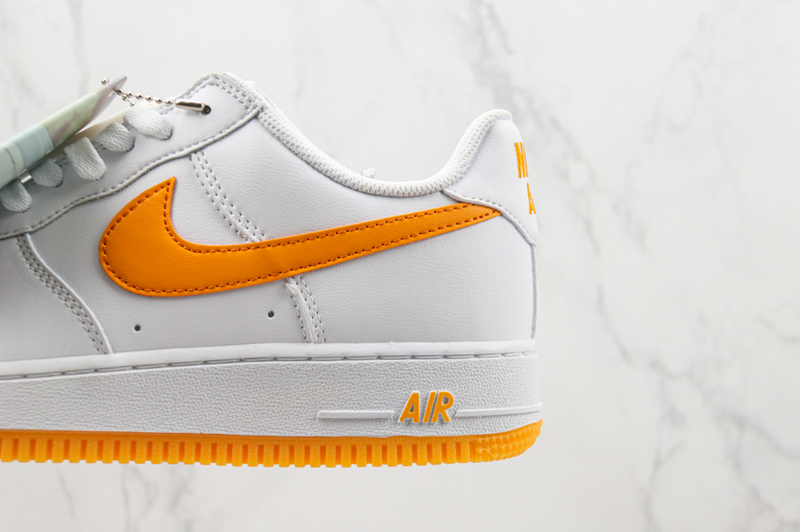 AIR FORCE 1 x WATERPROOF WHITE ORANGE [MASCULINO/FEMININO]