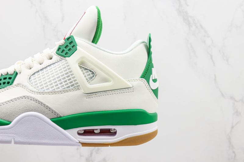 AIR JORDAN 4 x PINE GREEN [MASCULINO/FEMININO]