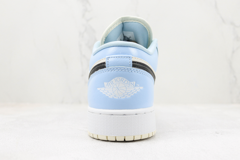 AIR JORDAN 1 LOW GS x ICE BLUE [MASCULINO/FEMININO]