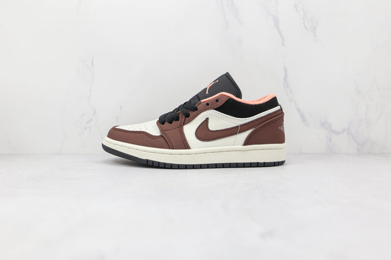 AIR JORDAN 1 LOW x MOCHA [MASCULINO/FEMININO]