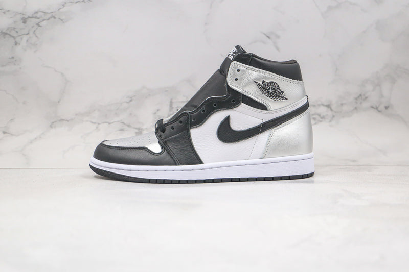 AIR JORDAN 1 HIGH x SILVER TOE