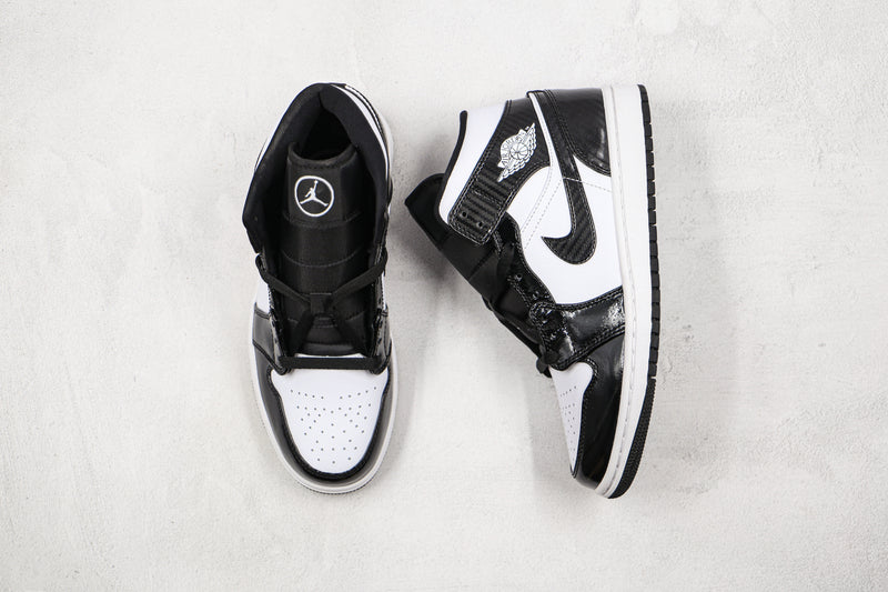 AIR JORDAN 1 MID x CARBON FIBER [FEMININO/MASCULINO]