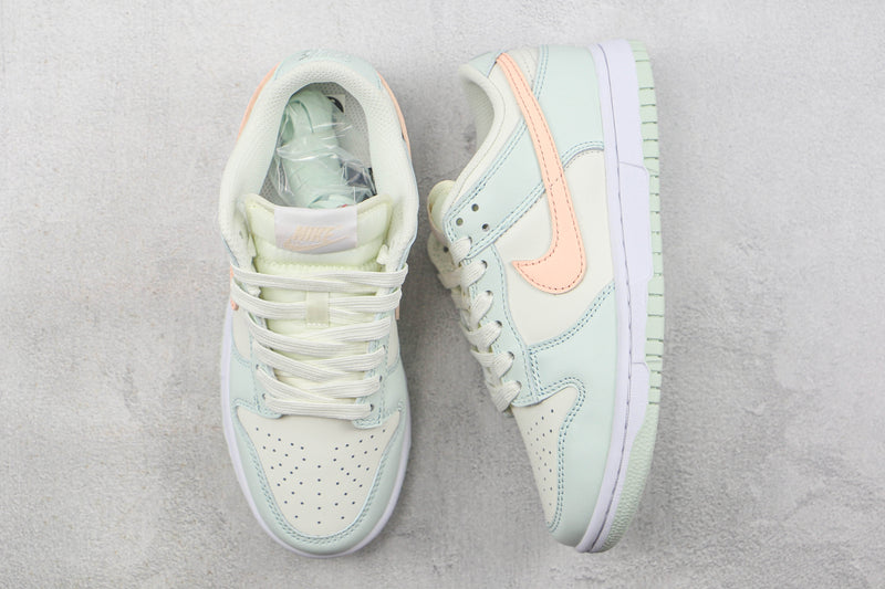 DUNK LOW x BARELY GREEN [MASCULINO/FEMININO]