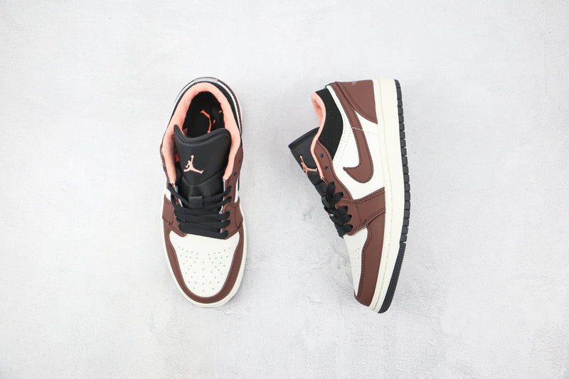 AIR JORDAN 1 LOW x MOCHA [MASCULINO/FEMININO]