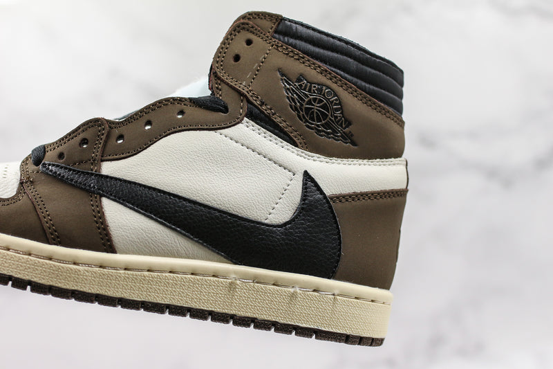 AIR JORDAN 1 HIGH x TRAVIS SCOTT  ''MOCHA''  [MASCULINO/FEMININO]