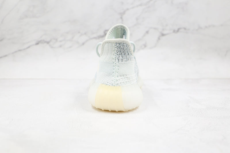 YEEZY BOOST V2 ''CLOUD WHITE'' [MASCULINO/FEMININO]