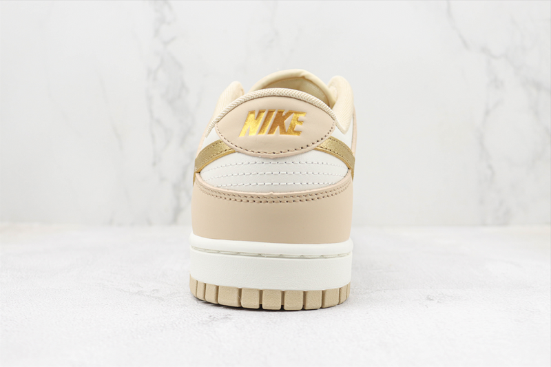 DUNK LOW x METALLIC GOLD ''GOLD SWOOTH'' [MASCULINO/FEMININO]